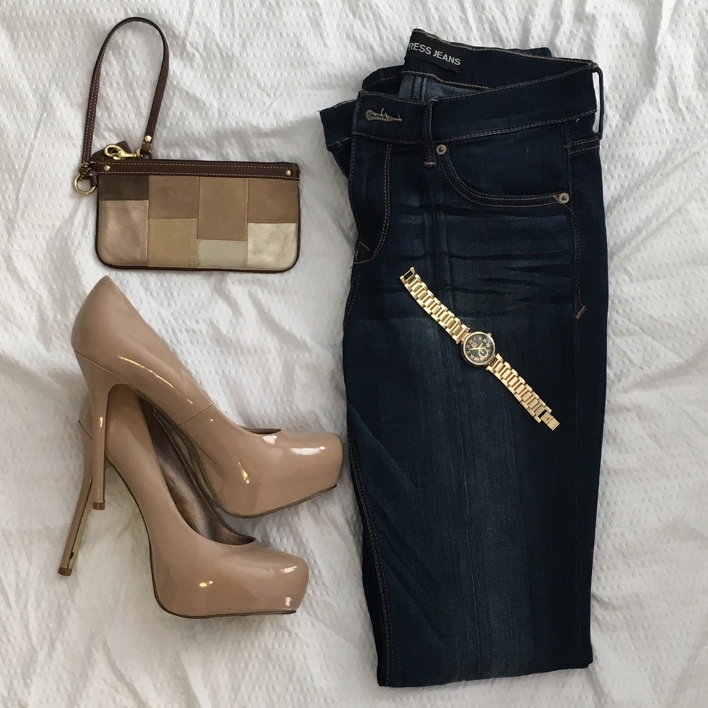 NWOT!! 💕 Coach Patchwork Wristlet